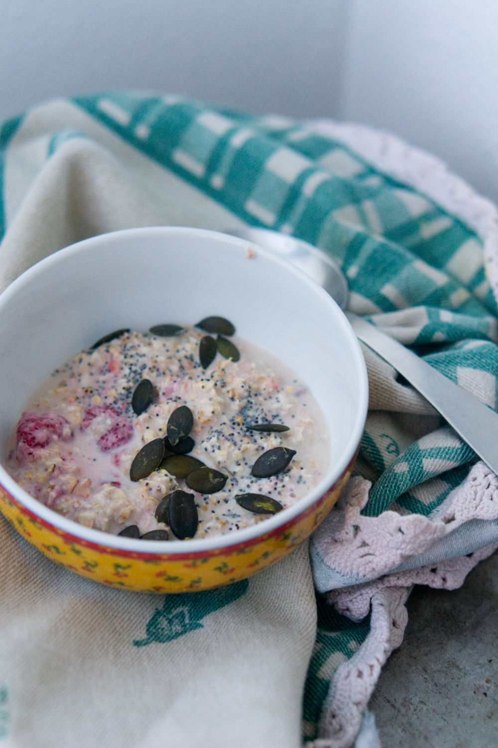 overnight oats with yogurt